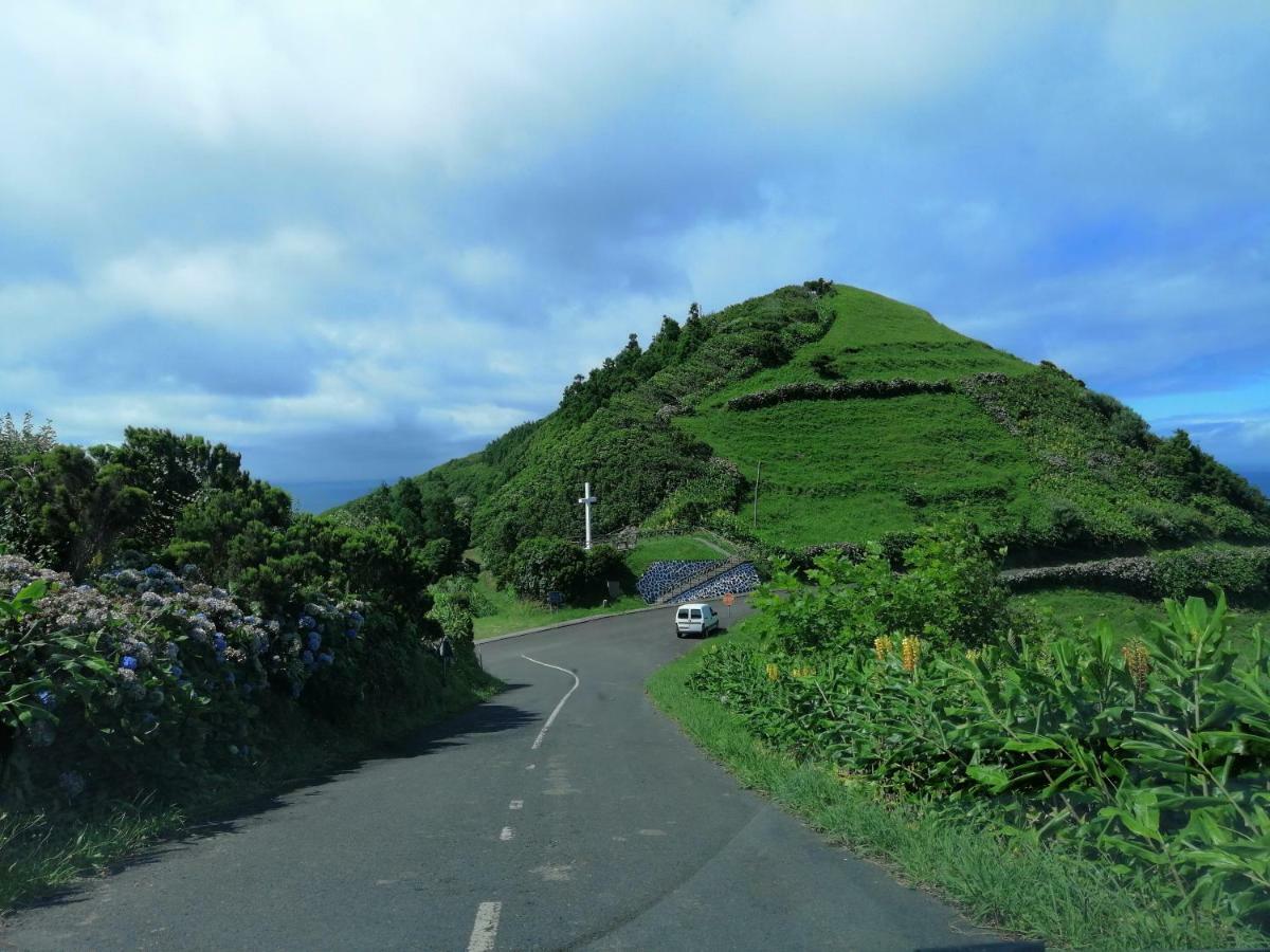 A Casa Do Ti Mendonca Villa Lajes das Flores Dış mekan fotoğraf