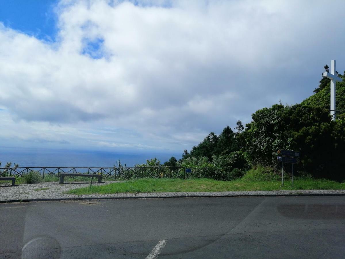 A Casa Do Ti Mendonca Villa Lajes das Flores Dış mekan fotoğraf